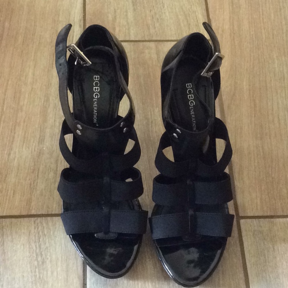 bcbgeneration black strappy heels